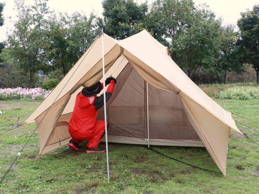 まさに大人の秘密基地！ DODの新作テントが身軽キャンプの味方になりそうだ… | ROOMIE（ルーミー）