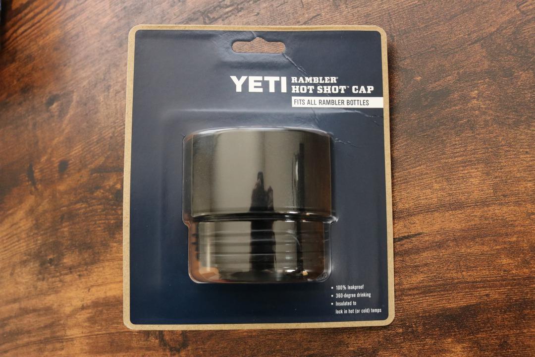 YETIの「RAMBLER BOTTLE HOTSHOT CAP」をアウトドアライターが激押し