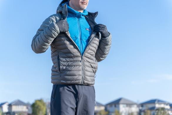 patagoniaのナノエア・ライト・ハイブリッド・フーディで“登山時の重ね