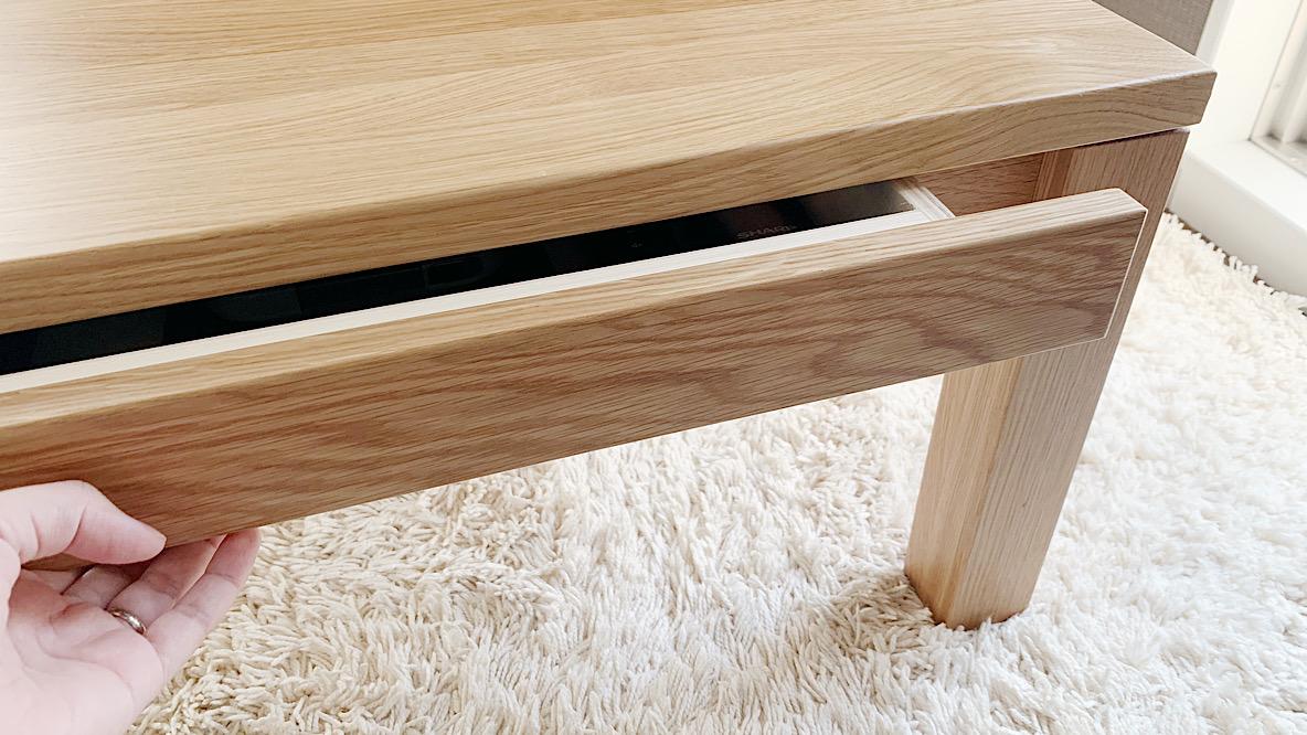 無印良品の無垢材ローテーブルが、ソファに合わせるテーブルの正解かも