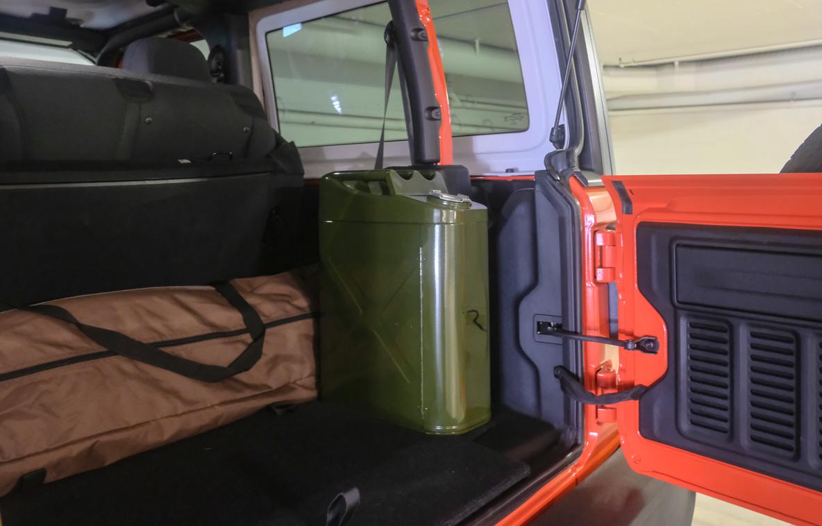 金庫がわりに使えるPAMPAGEの「UTILITY TOOL BOX」が、家の中や