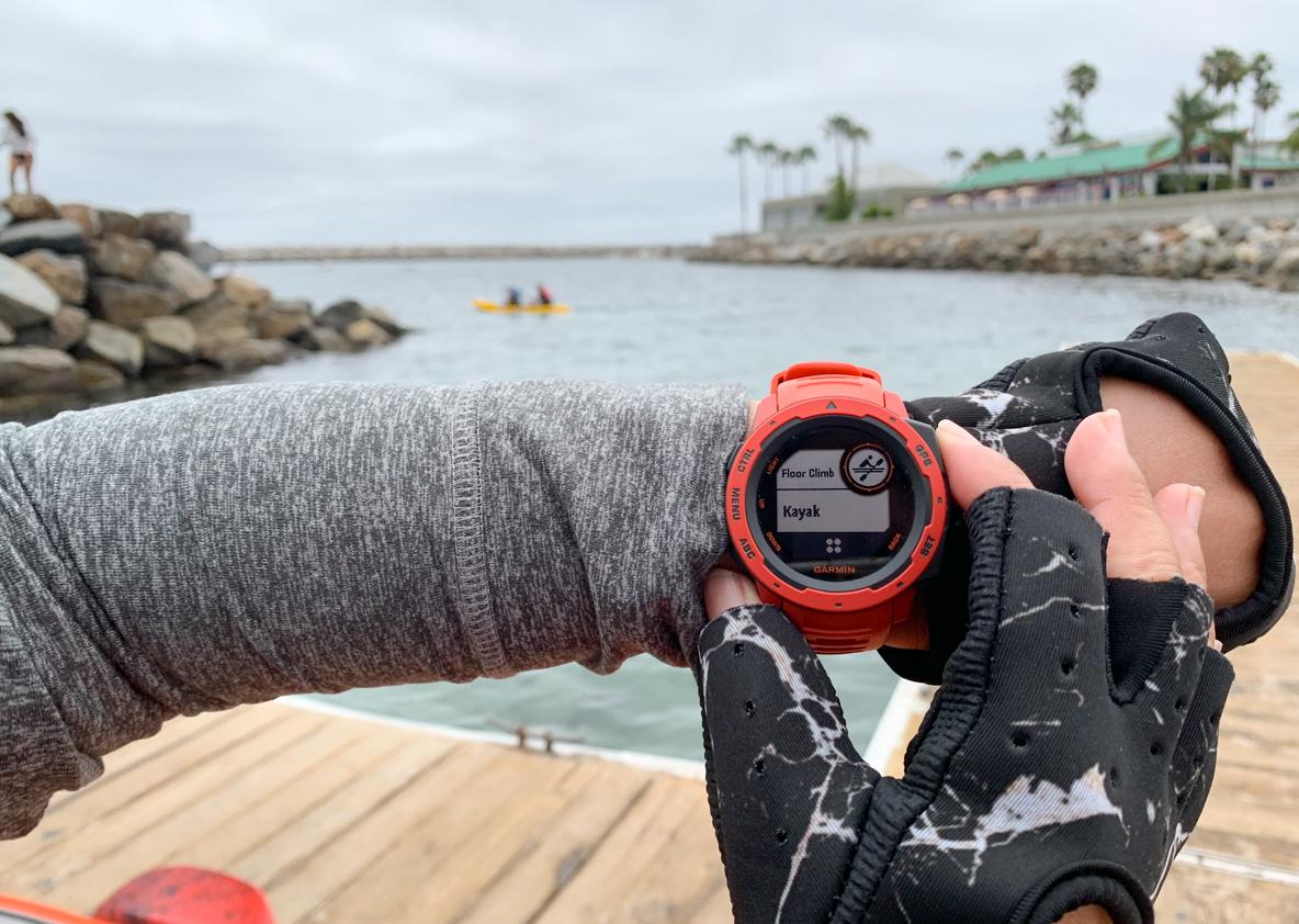 Garmin　Instinct　Graphite