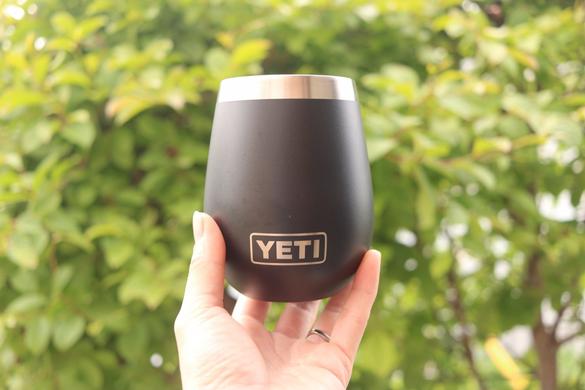 香りも堪能できるYETIのワインタンブラー。冷温問わずに活躍する 