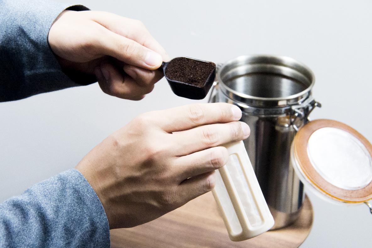 夏にこそ飲みたい水出しコーヒー! このボトルで毎日簡単に 夏にこそ飲みたい水出しコーヒー! このボトルで毎日簡単に