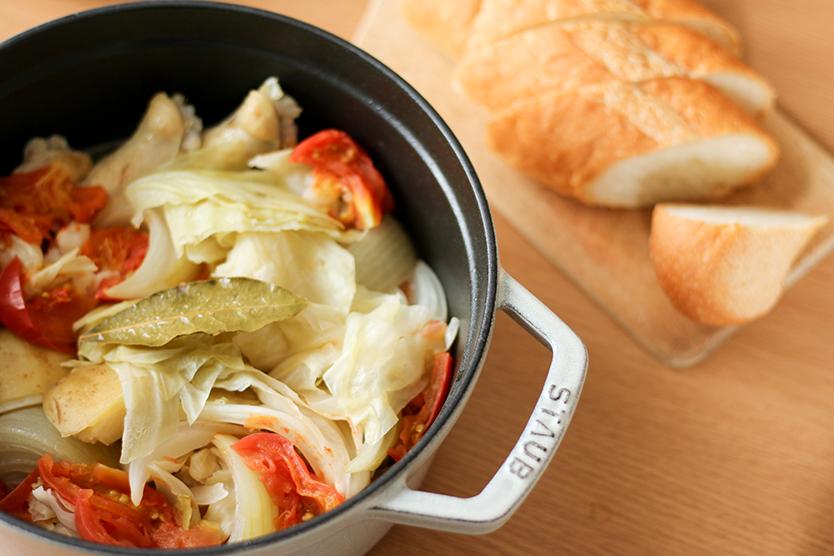 食材を入れて火にかけるだけでおいしくなる「ストウブ」は魔法の