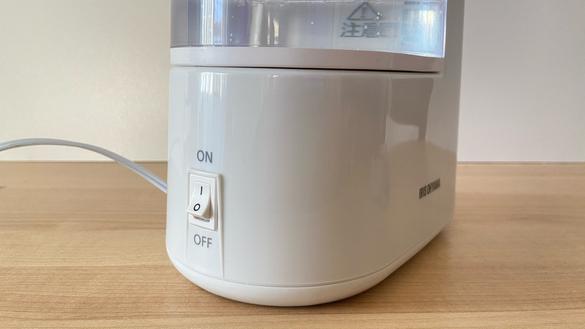 加湿器の衛生面が気になるなら、アイリスオーヤマの「加熱式加湿