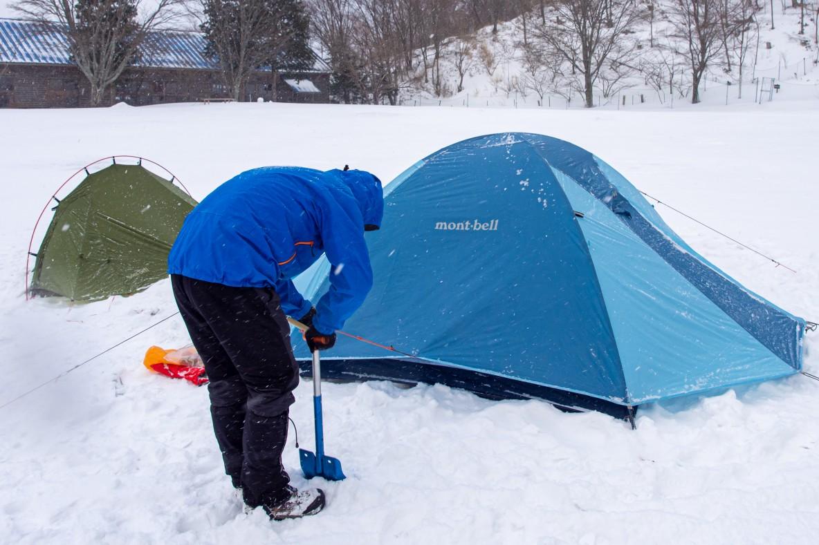 BCAの「BOMBERSHOVEL B-1EXT」を雪山登山初心者にすすめたい理由。軽量