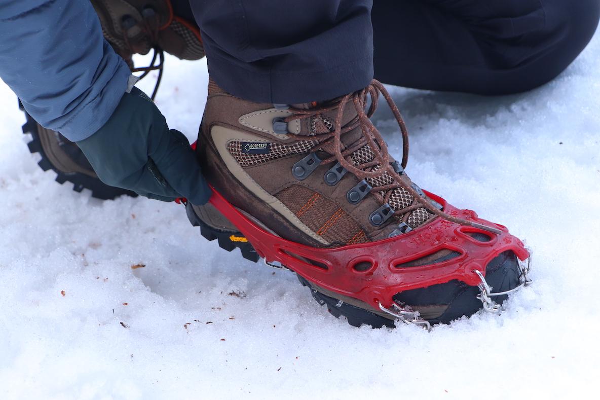 持っていて損はナシ！ モンベルのチェーンスパイクを春登山のおまもり