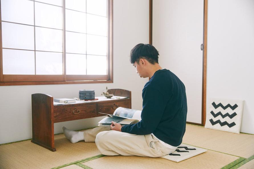 東京都世田谷区の3LDKの部屋に住むカップル