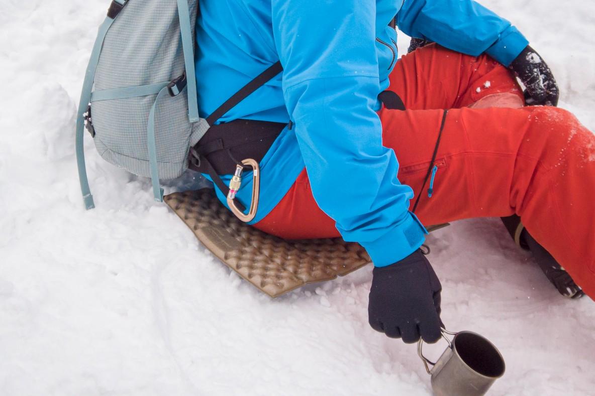 サーマレストの「Zシート」がお尻を冷えから守ってくれたよ。携帯