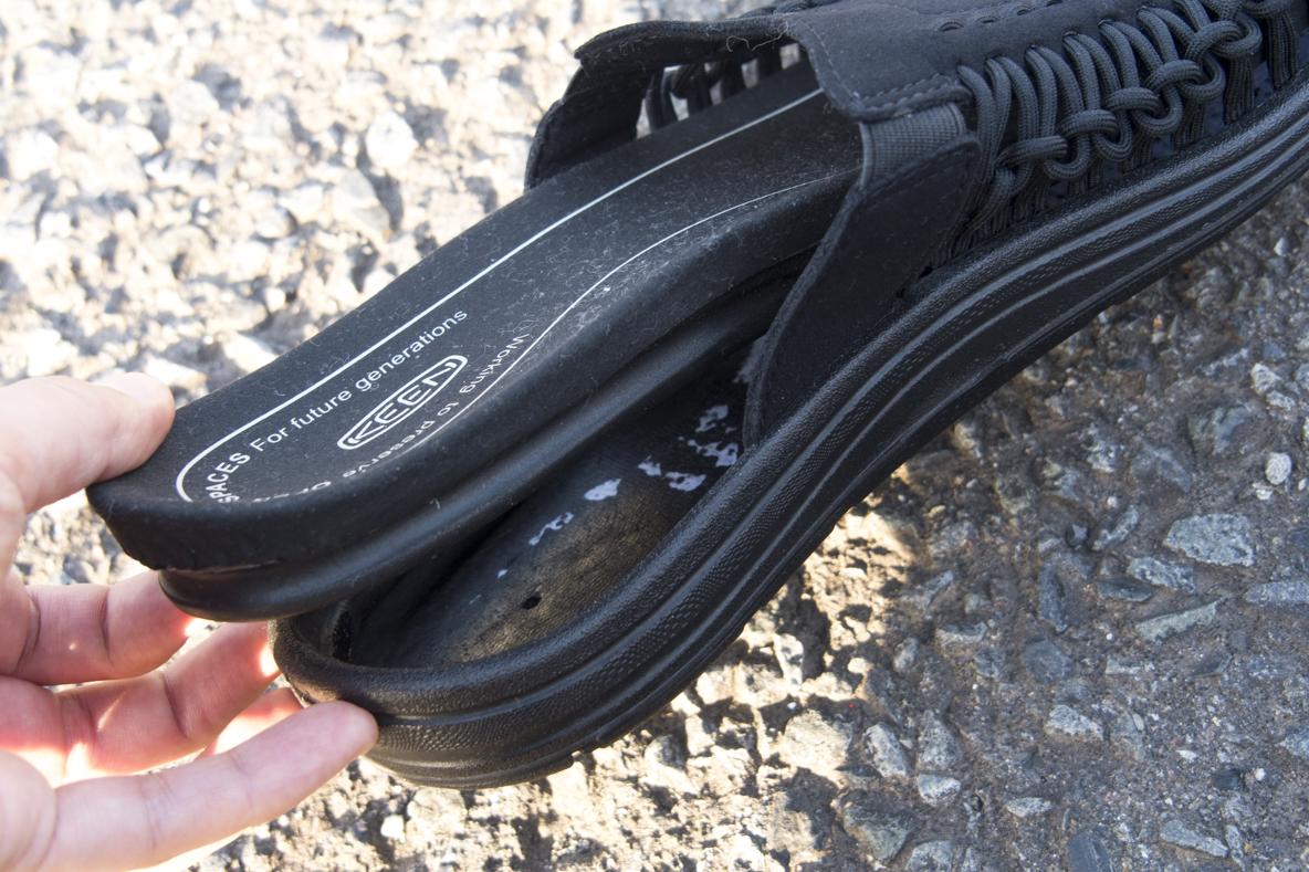 KEENの人気サンダル「UNEEK SLIDE」がフィット感抜群なのに超身軽！ 春