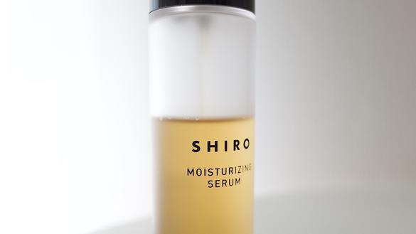すーっと馴染んでベタつかない！ SHIRO「がごめ昆布美容液」の
