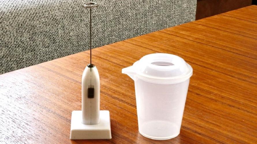 ダイソー「カプチーノミキサー」「ミルクフォーマー専用カップ」