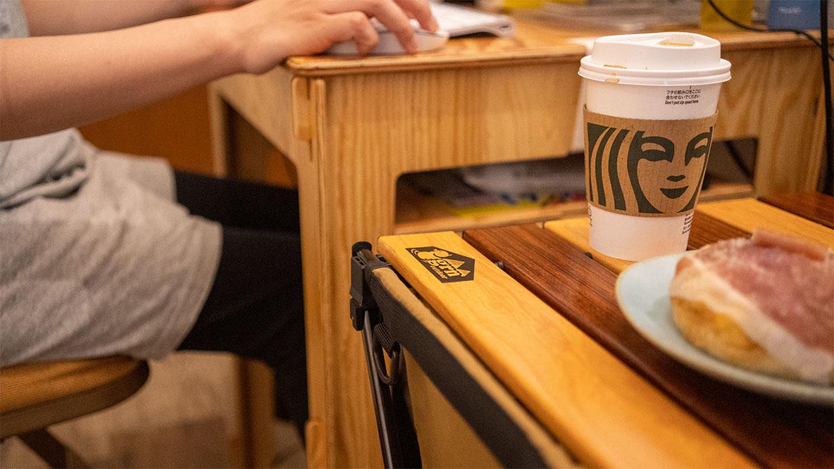 grnの「メカクシサイドテーブル」が家中の小物をなんとかして