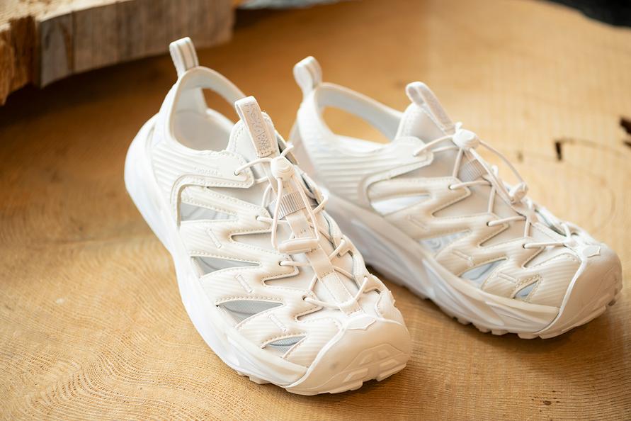 HOKA ONE ONEのHOPARA