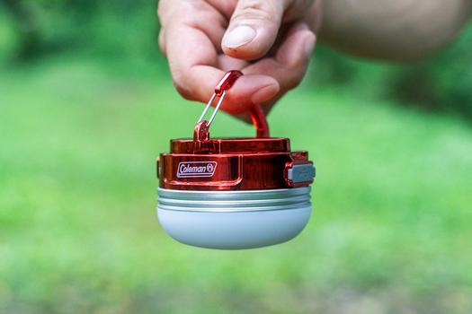 Coleman HANGING E LIGHT 250ルーメン 2個コールマン ハンギングEライト（レッド）の通販｜キャンプ用品のコールマン