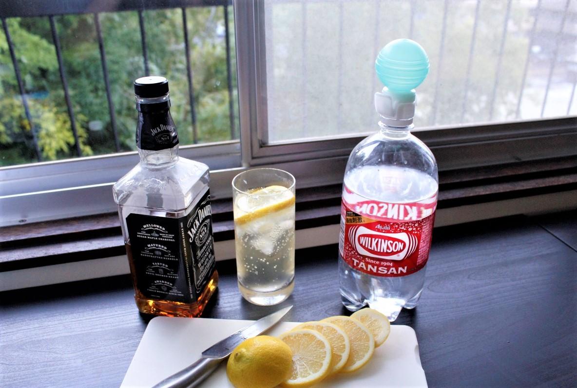 風船みたいなコレが「ペットボトルの炭酸がすぐ抜ける問題」を