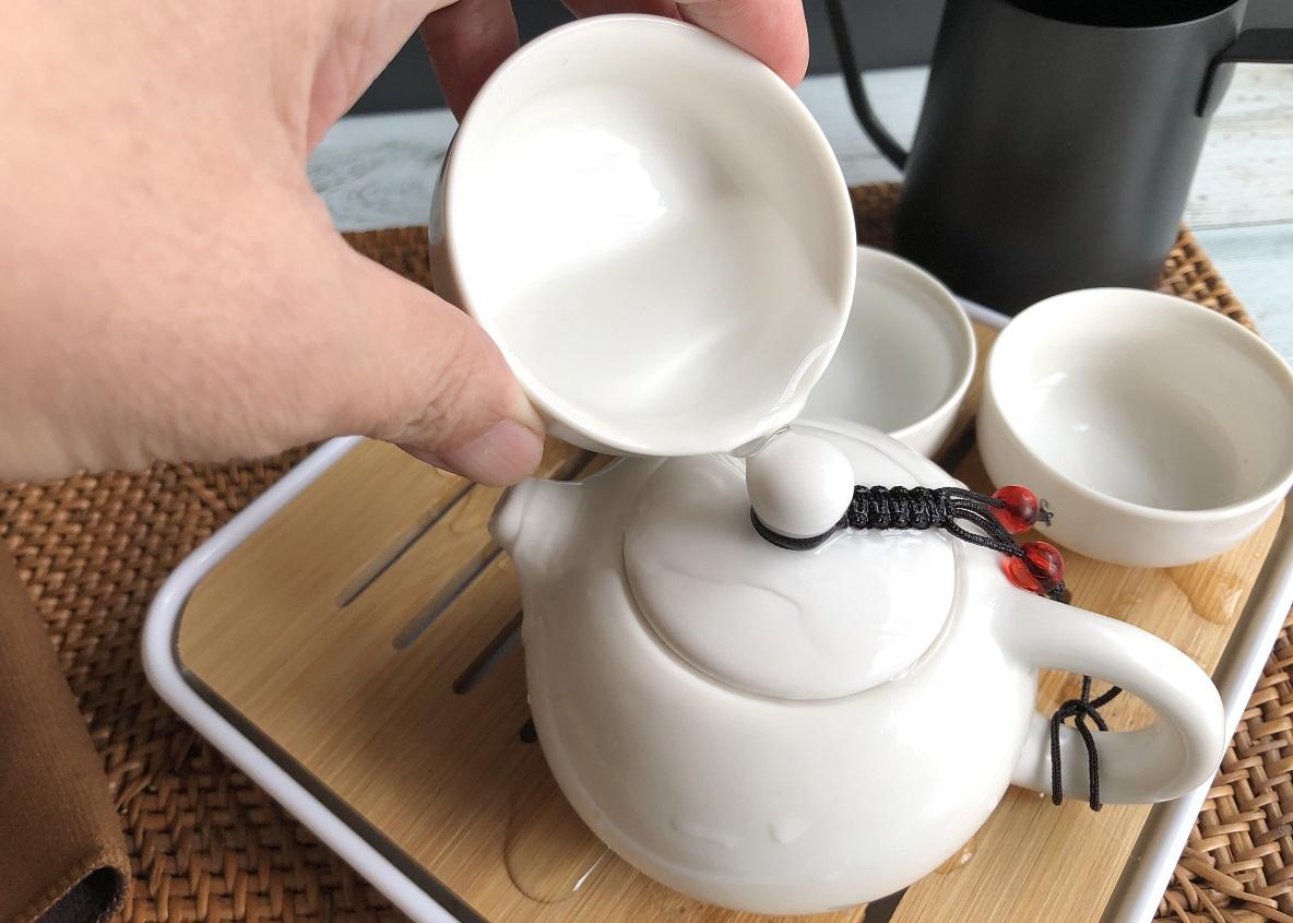 3000円代で買える「中国茶器セット」で、おうち時間が潤った話。寝る前にお茶の香りでホッと一息〜 | ROOMIE（ルーミー）