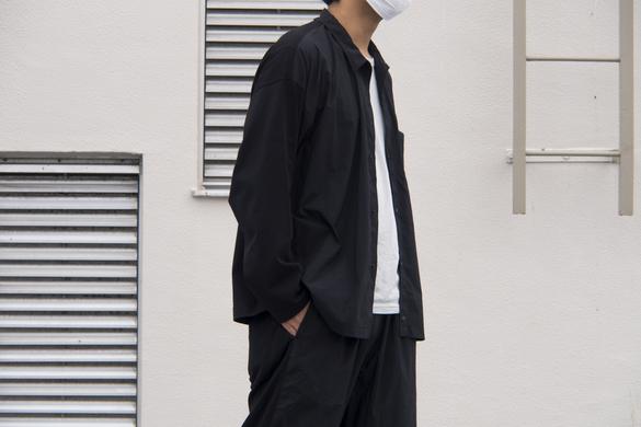 羽織っても閉めてもキマるMUJI Laboの「異素材コンビシャツ」が秋口に 