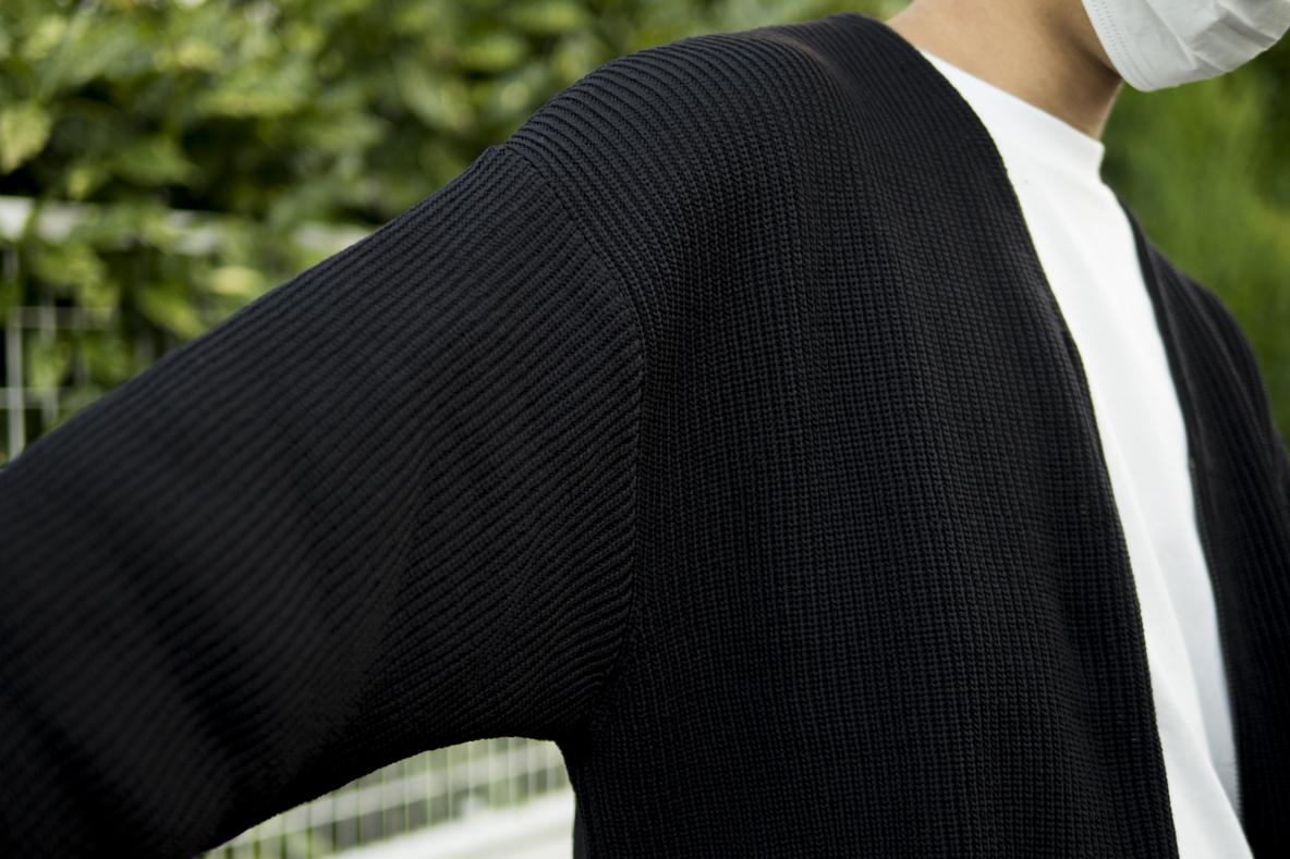 MUJI Laboの新作「畦編みジップカーディガン」は完璧なゆったり