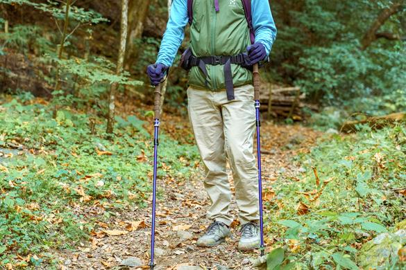 SINANOのトレッキングポールは登山初心者にオススメしたい機能が