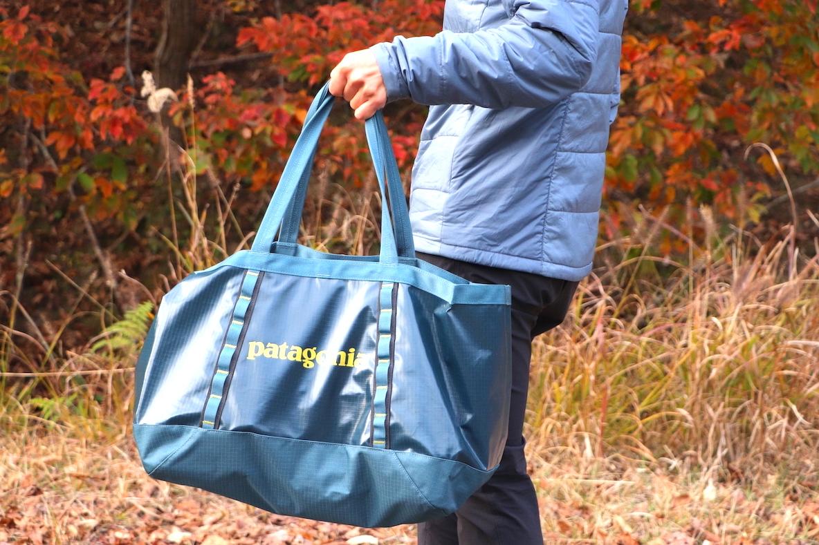 バッグ【新品　未使用】patagonia　パタゴニア　ブラックホールトート　25L