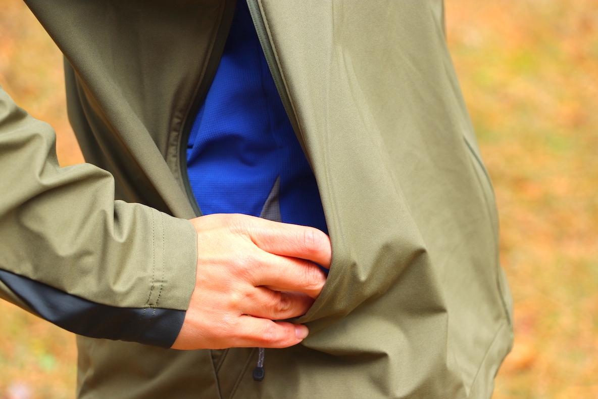 finetrack - 【綺麗です】finetrack フロウラップ フーディ Mens finetrack（ファイントラック） / フロウラップフーディ/MENS