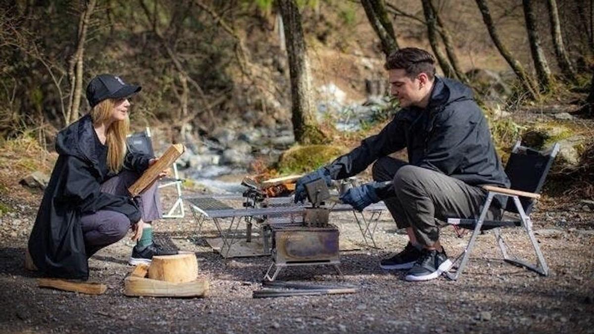 最強の焚き火用ジャケット」を追求したら、焚き火以外のシーン