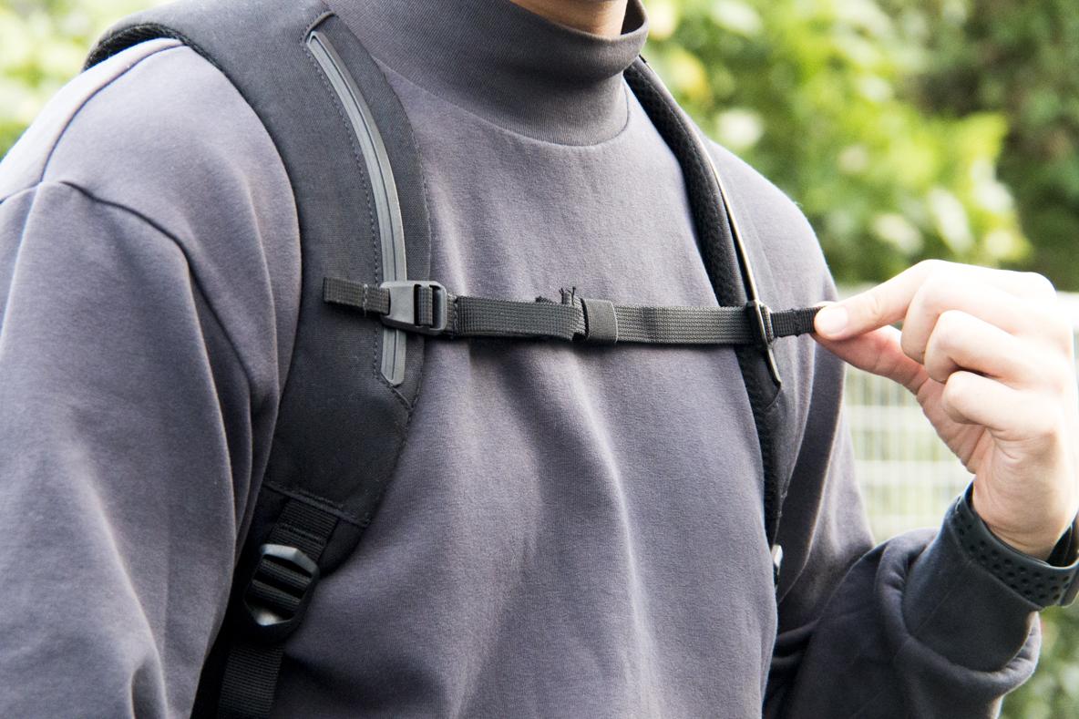 スノーピークの「Everyday Use Backpack」には、シンプルながら