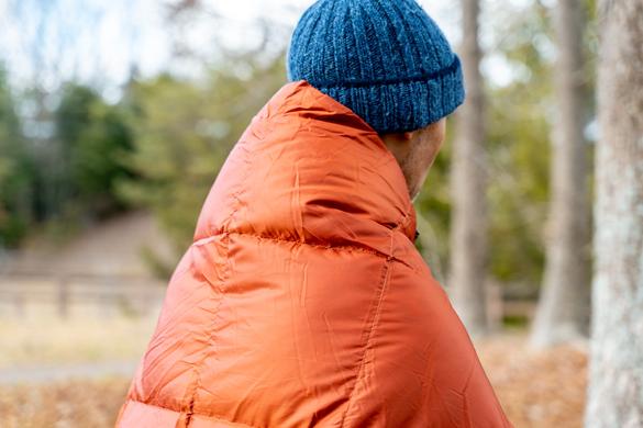 OneTigrisの「ダウンブランケット」が携帯性バツグンなのに暖か