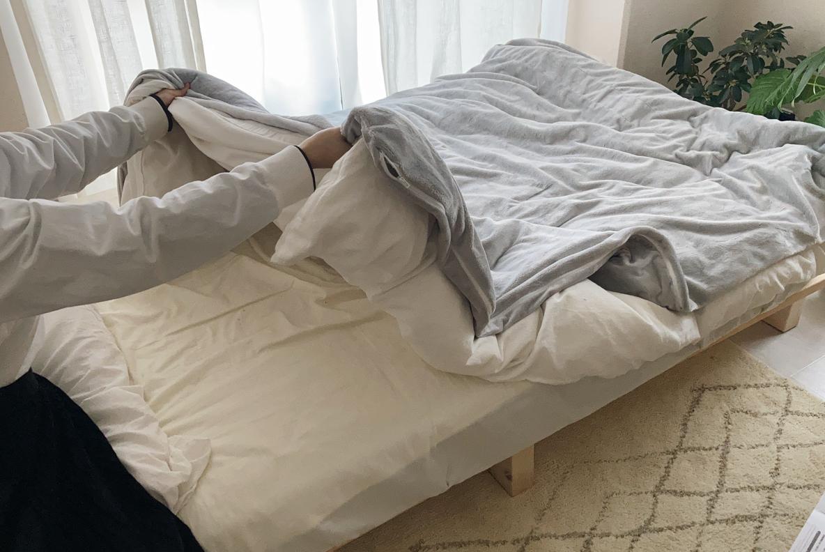 ニトリ 重い毛布 - 寝具