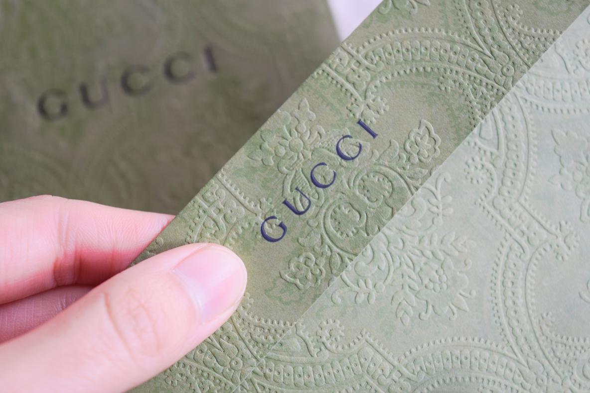 GUCCI リップバーム 2 No More Orchids, Baume à Lèvres Lip Balm in 2 No More