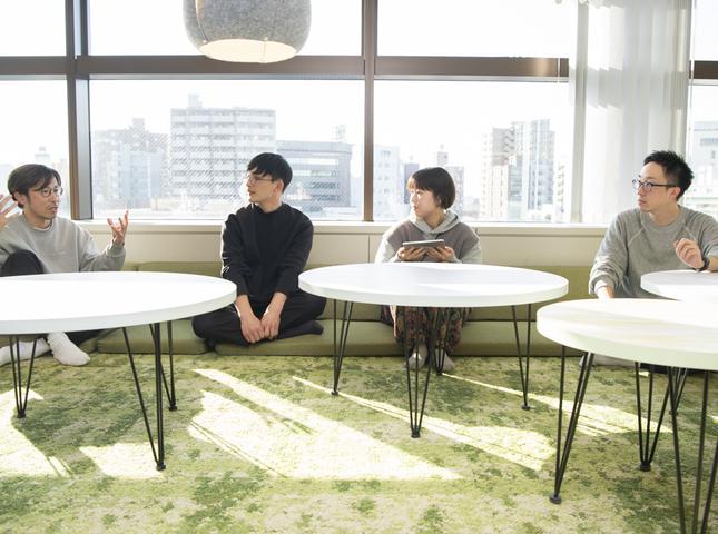 運転の苦手は“自信のなさ”から来るのかも。運転スコアを知らせてくれる自動車保険で、運転はもっと楽しくなる