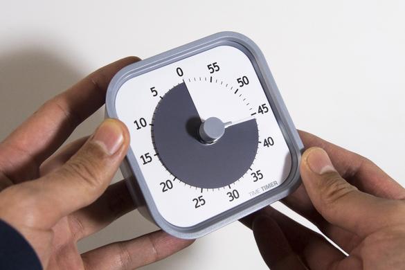 60分を可視化できるタイマーをデスクに置いてみたら 読書やゲーム 勉強にスマホの時間管理に大活躍してくれました Roomie ルーミー