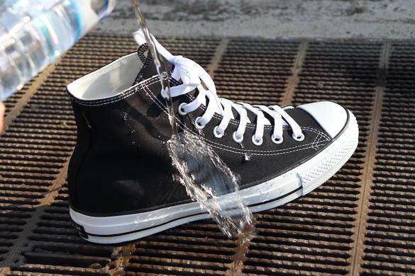 コンバースの「ALL STAR 100 GORE-TEX HI」が、雨の多いこの時期に最強 
