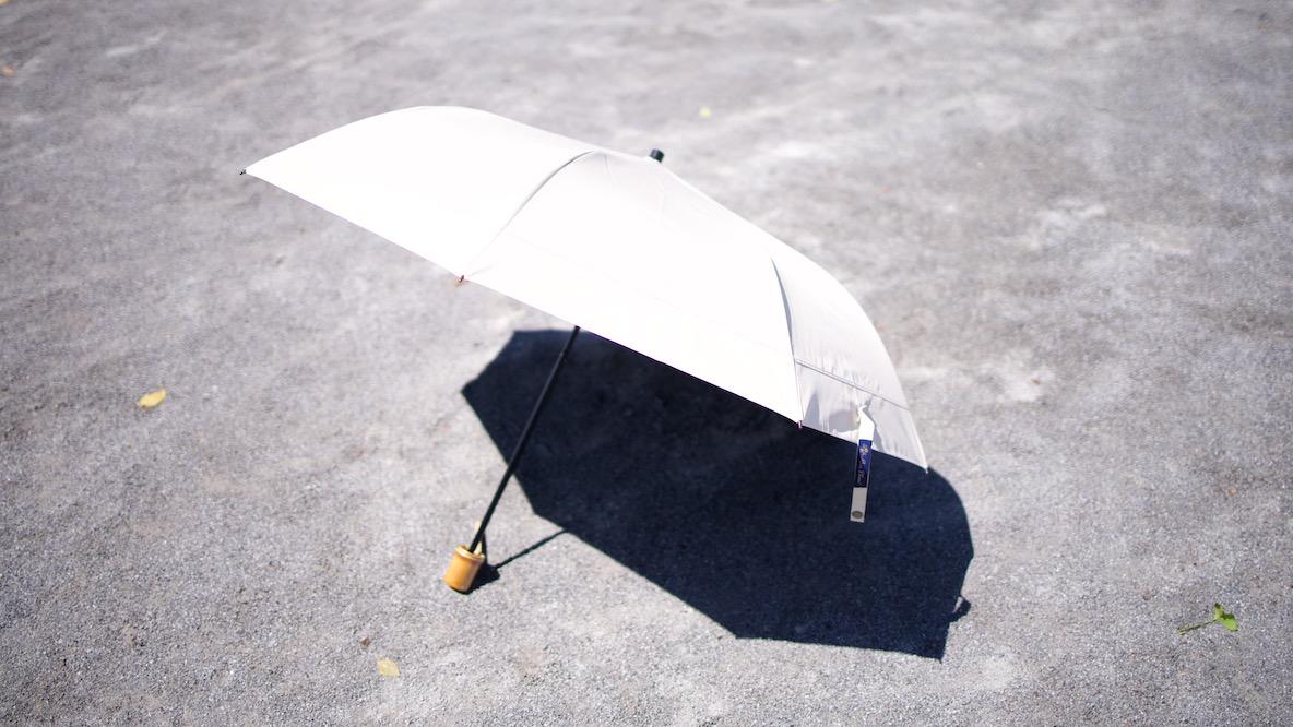 いろいろ試してみたけど、日傘は「ほぼ100％遮光×折りたたみ」が最強説