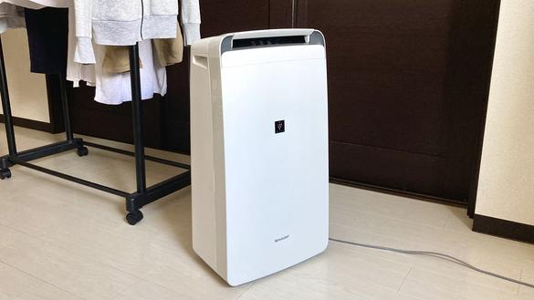 シャープの「衣類乾燥除湿機」で梅雨の部屋干しストレスを解消！ 今回 
