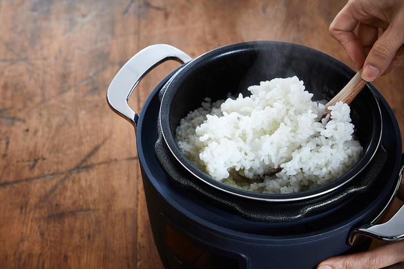 ❤『炊飯・玄米・カレー・肉じゃが・角煮』がワンタッチ調理OK♪❤電気圧力鍋