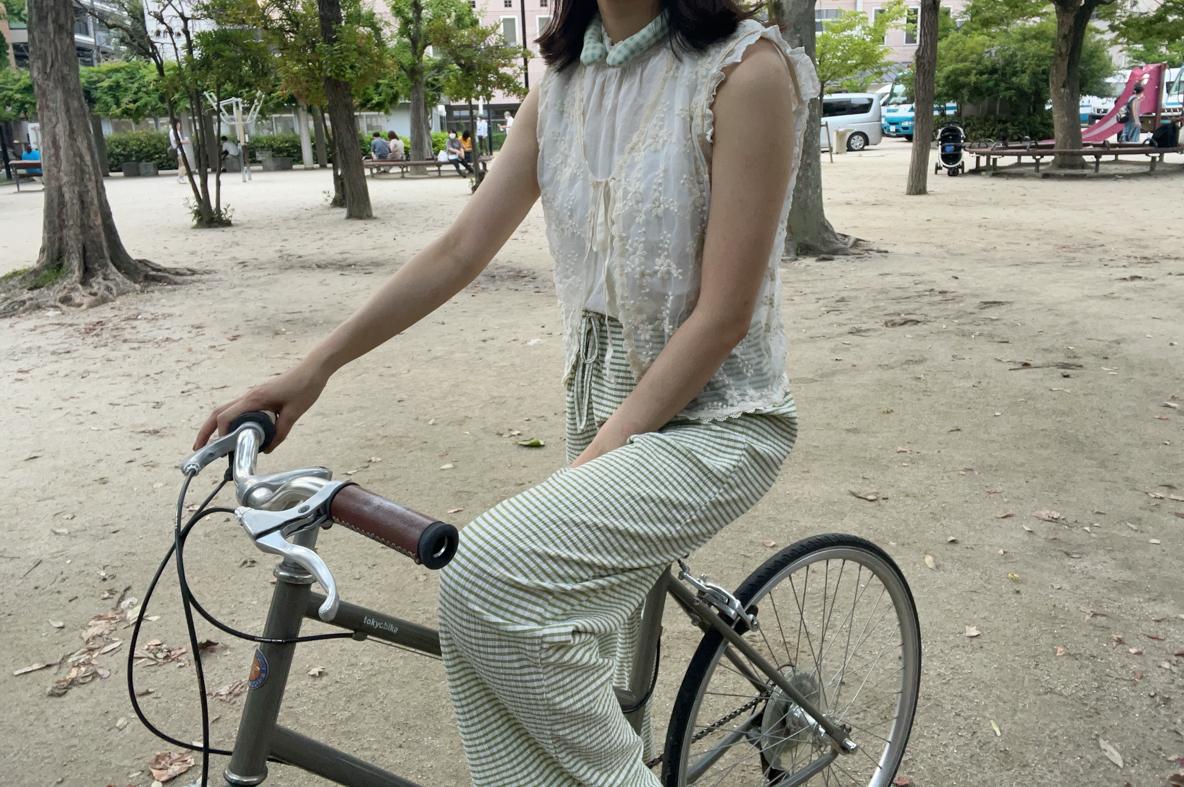25度以下で凍結し、繰り返し使えるHYAYの「アイススヌード」。これなら