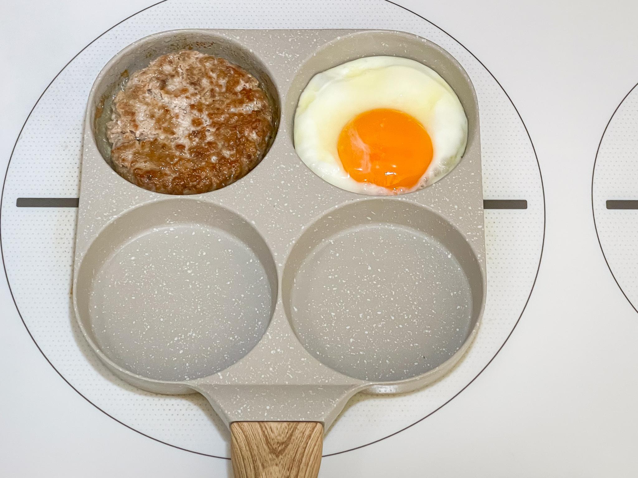 カローテ 仕切り付き目玉焼きフライパン - キッチン/食器