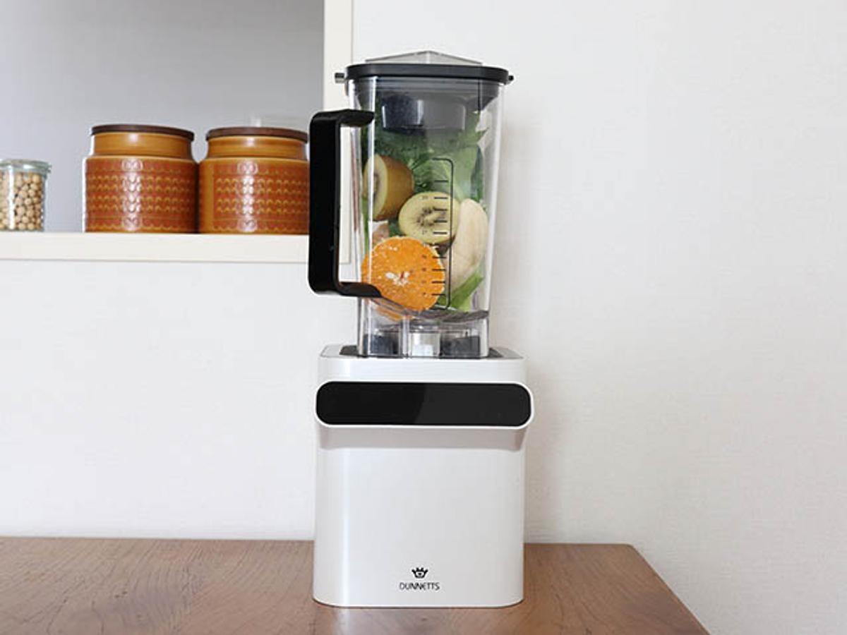 A new habit the beautiful intestine! A high-performance blender allows you to take in the nutrition whole vegetables | ROOMIE