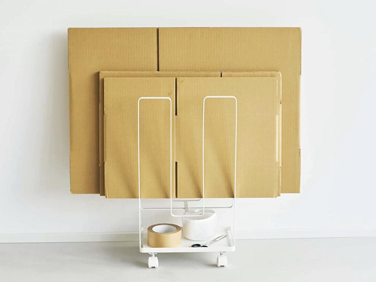 山崎実業の名作「ダンボールストッカー」がさらなる進化を遂げた