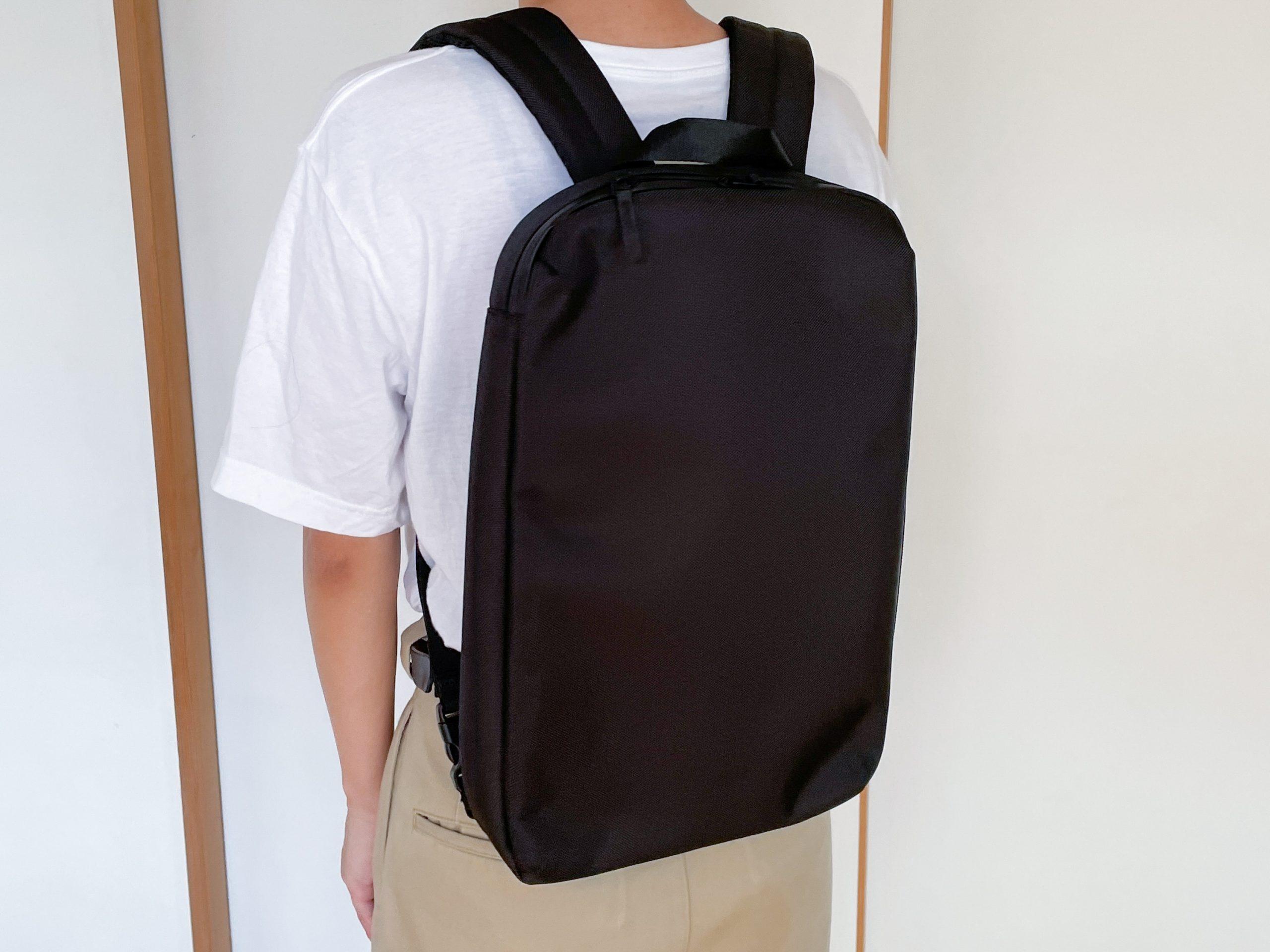 ユニクロの3WAYバッグ、「PCを持ち運びたいけど大きなバッグはいらない