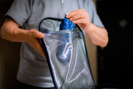 超軽量＆高強度なX-PACK採用。防水性能にも優れた次世代スリングバッグ