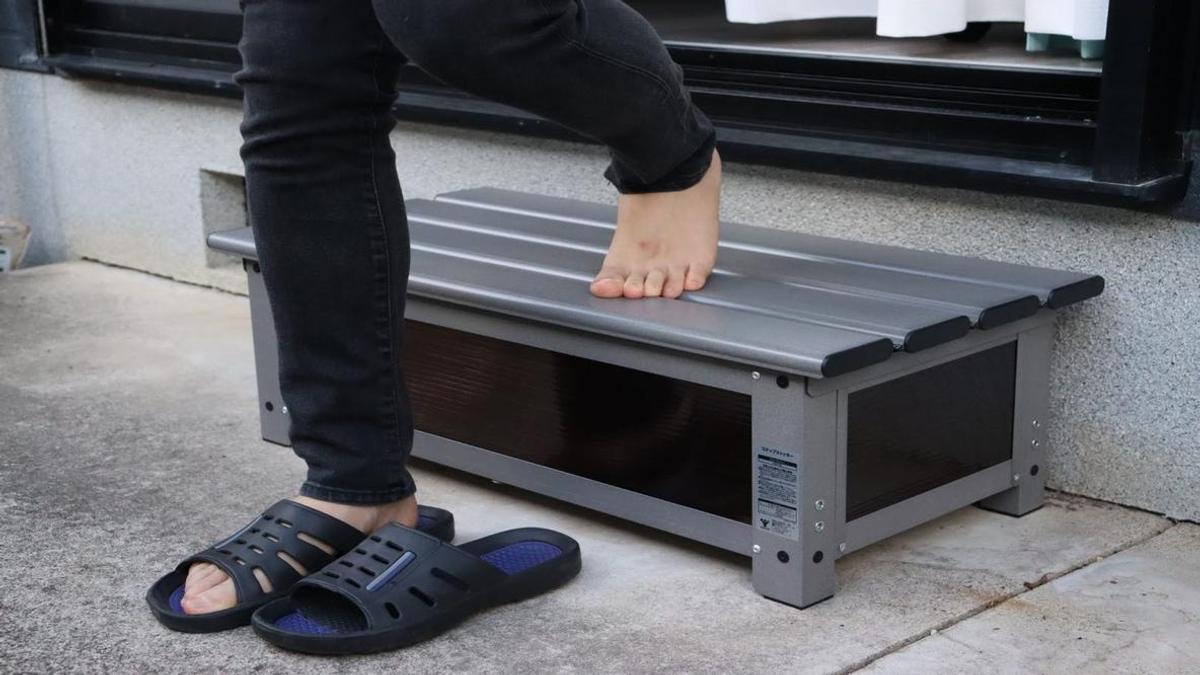 山善の「ステップストッカー」がベランダの小さなストレスを解消して 