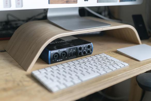 IKEAありがとう！デスクに馴染むこれを置いただけで、PC作業がびっくり  