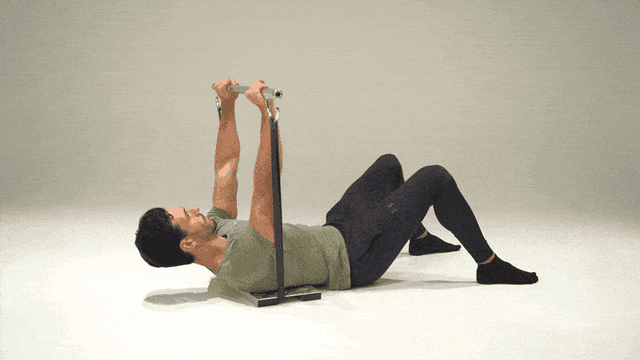 畳一畳ぶんのスペースで本気の筋トレ！上級者にも対応のポータブルジム