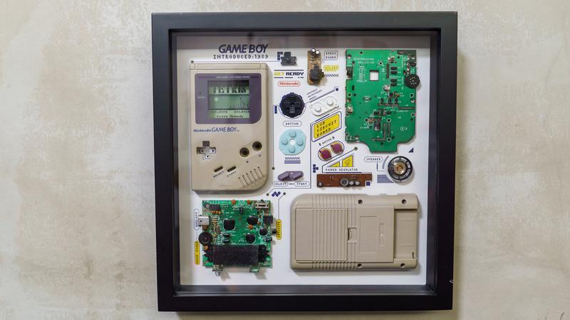 往年の名ガジェットが額装アートに。CoSTORYで販売中の「GRID