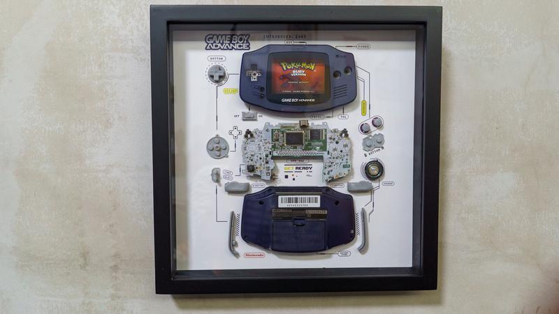 往年の名ガジェットが額装アートに。CoSTORYで販売中の「GRID