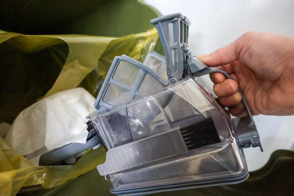 この「ちょっと不便な掃除機」を推したい理由。約1万5000円でコレは